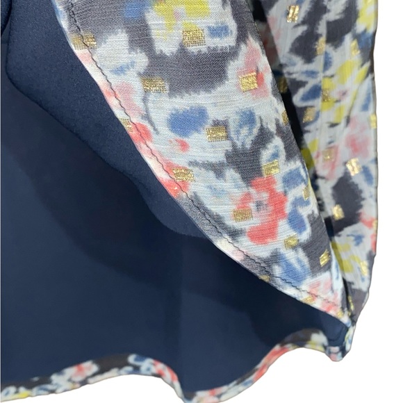 NWT LOFT Floral Smocked Ruffle Trim Top Size XS - Picture 10 of 13